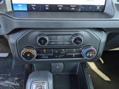 New 2025 Ford Bronco 2-Door image 22