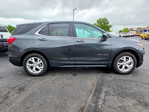 Used 2021 Chevrolet Equinox LT AWD/4WD image 12