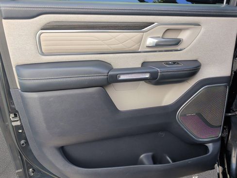 Used 2022 RAM 1500 Limited AWD/4WD image 22