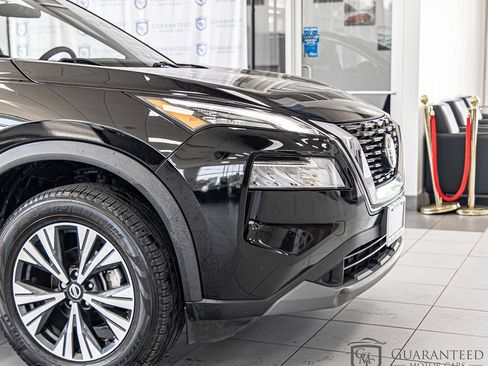 Used 2021 Nissan Rogue SV AWD/4WD image 4