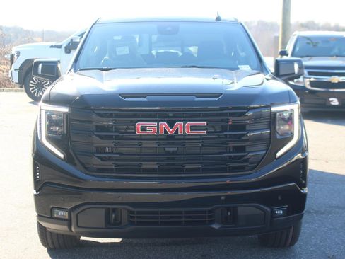 New 2026 GMC Sierra 1500 Elevation w/ Elevation Premium Package image 2