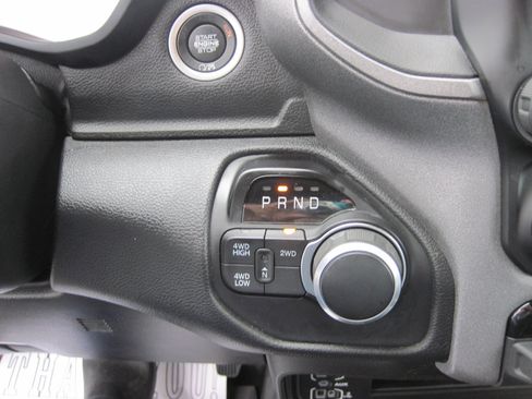 Used 2024 RAM 2500 Tradesman AWD/4WD image 19