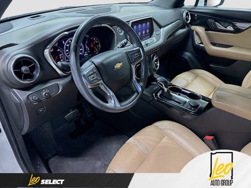 Used 2022 Chevrolet Blazer Premier w/ Enhanced Convenience Package AWD/4WD image 12