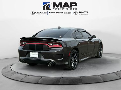 Used 2022 Dodge Charger R/T w/ Blacktop Package image 4