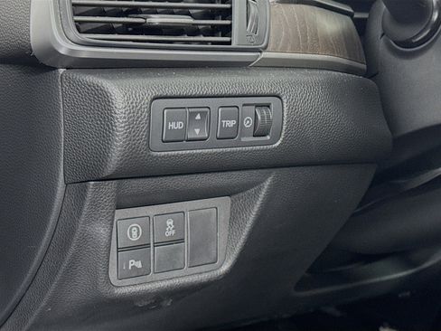 Certified 2018 Honda Accord Touring image 10