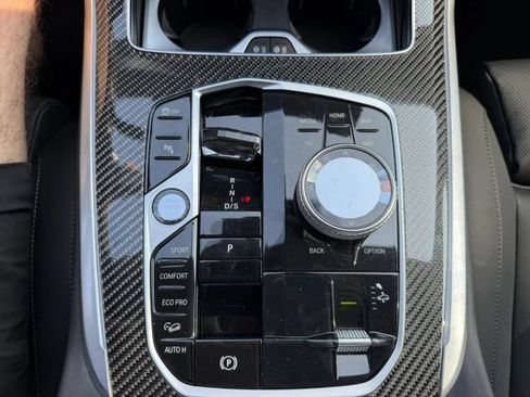 Used 2024 BMW X7 M60i w/ Executive Package AWD/4WD image 17
