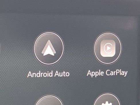 Used 2022 GMC Sierra 2500 Pro w/ Gooseneck/5TH Wheel Package image 4