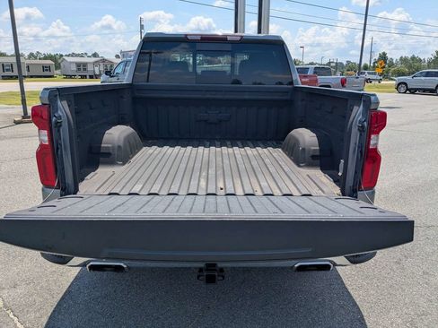 Used 2021 Chevrolet Silverado 1500 LTZ w/ Safety Package II AWD/4WD image 13