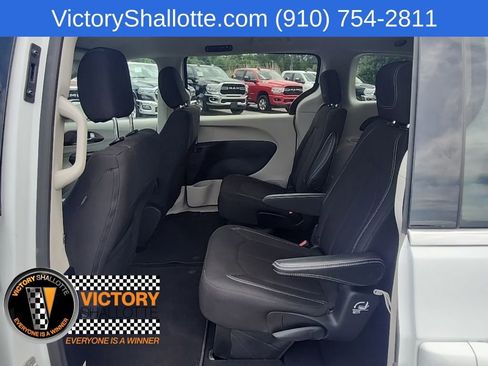 Certified 2023 Chrysler Voyager LX FWD image 19