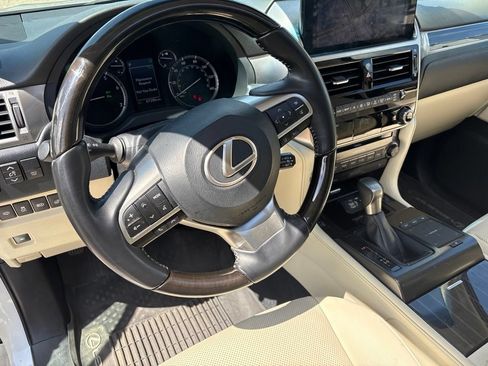 Used 2022 Lexus GX 460 Premium w/ Premium Plus Package AWD/4WD image 14