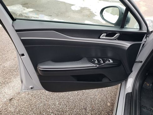 Used 2023 Kia K5 GT-Line w/ GT-Line Premium Package image 10