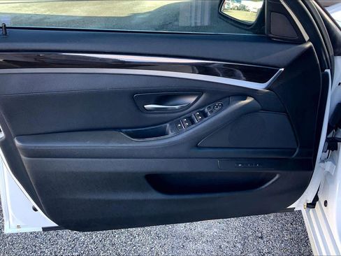 Used 2016 BMW 528i Sedan image 21