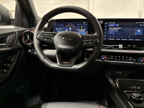 New 2026 Chevrolet Equinox RS FWD image 11