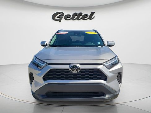 Used 2023 Toyota RAV4 XLE w/ Convenience Package FWD image 2