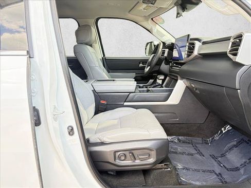 Used 2023 Toyota Tundra Limited AWD/4WD image 15