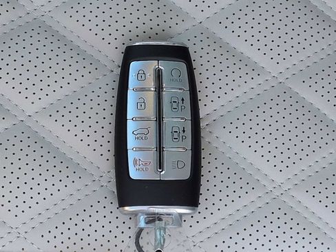 Used 2024 Genesis GV80 3.5T w/ Prestige Matte Package image 38