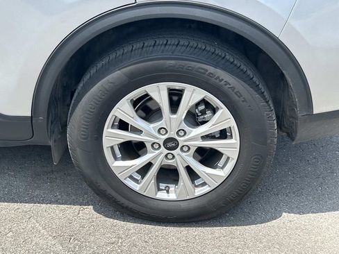 Certified 2023 Ford Escape Active AWD/4WD image 10