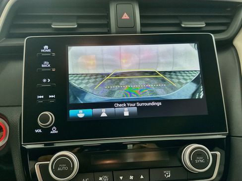 Used 2019 Honda Insight Touring image 22