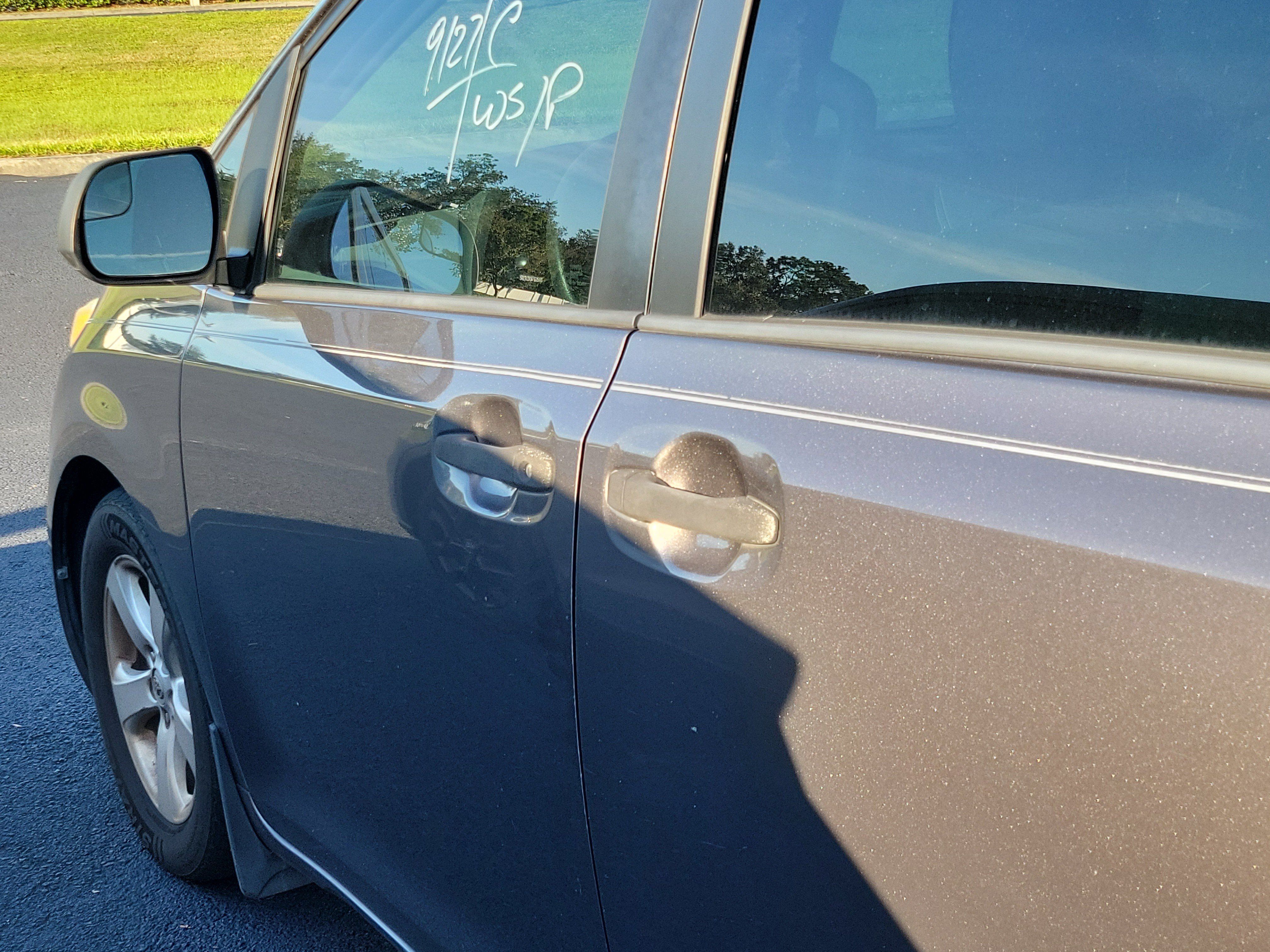 Used 2015 Toyota Sienna L FWD image 22
