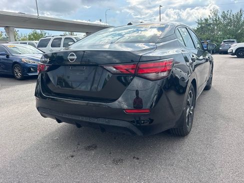 Used 2025 Nissan Sentra SV FWD image 3