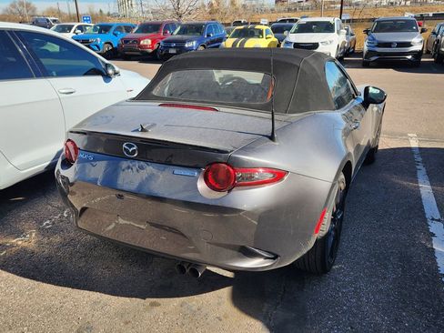 Used 2023 MAZDA MX-5 Miata Club image 6