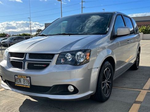 Used 2019 Dodge Grand Caravan GT FWD image 1