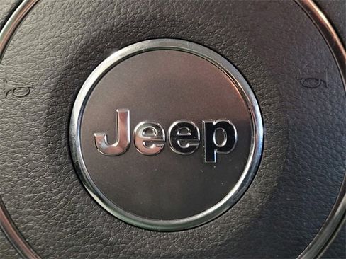 Used 2012 Jeep Patriot Latitude w/ Altitude Pkg image 26