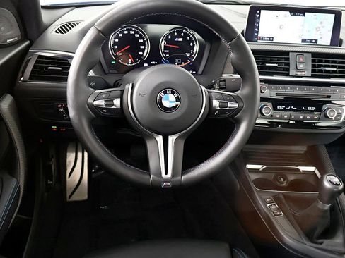 Used 2018 BMW M2 image 22
