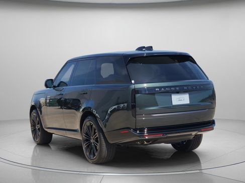 New 2026 Land Rover Range Rover SE AWD/4WD image 3