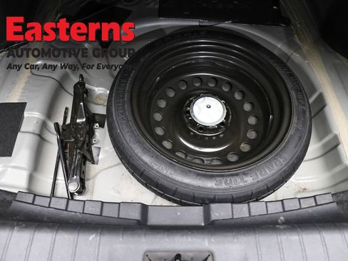 Used 2023 Nissan Sentra SR w/ SR Premium Package image 22