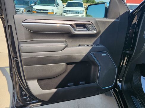 Used 2025 Chevrolet Silverado 1500 LTZ w/ Z71 Off-Road Package image 10