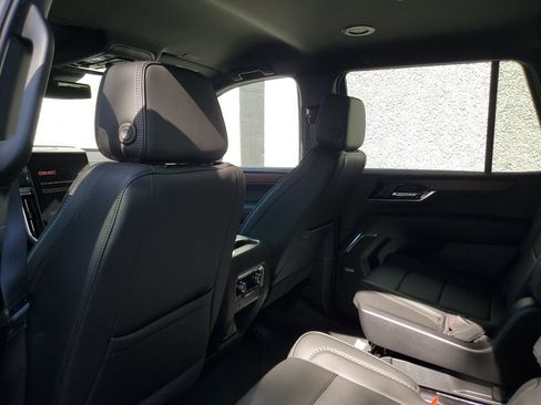 New 2026 GMC Yukon Denali RWD image 10