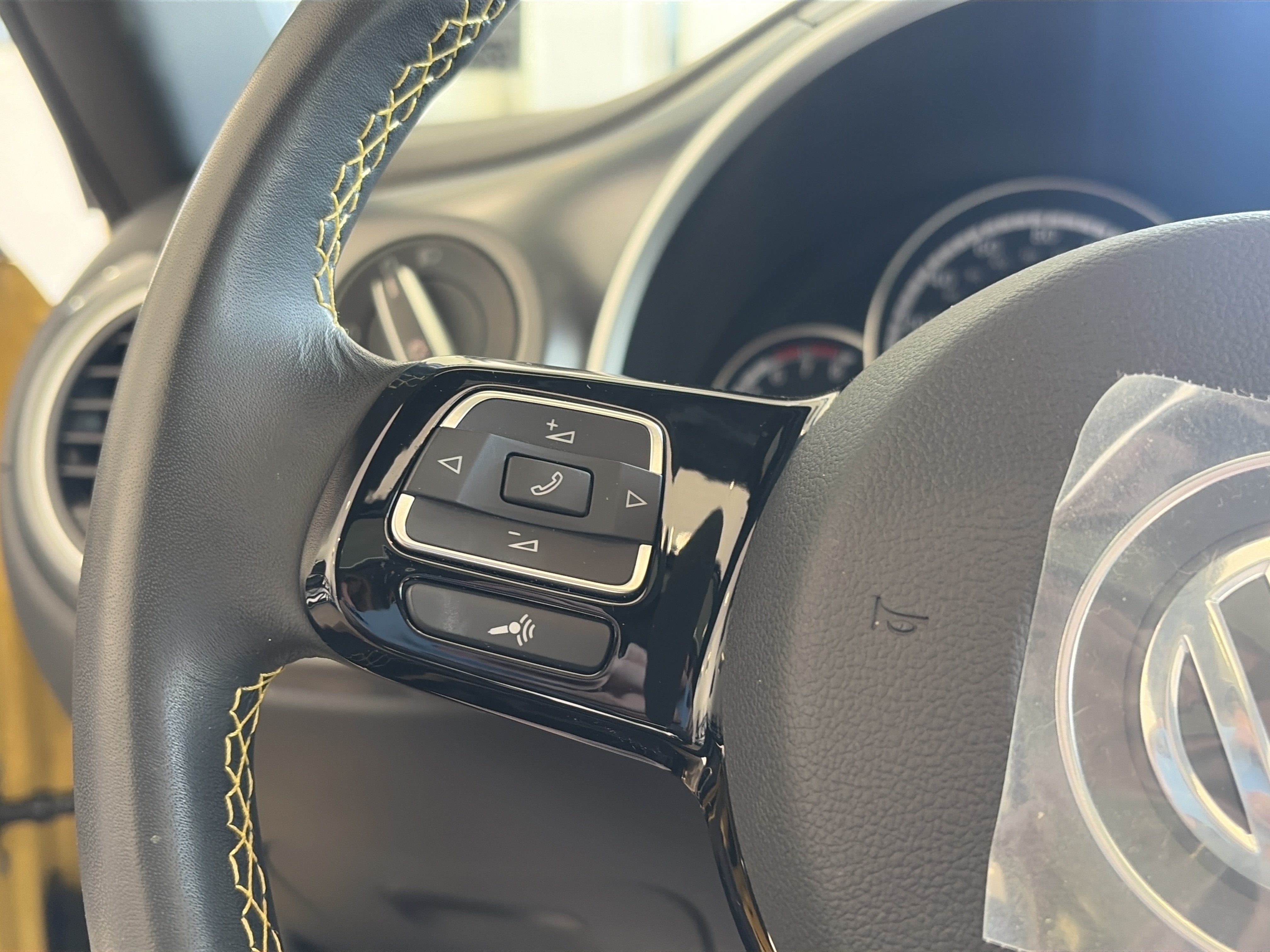 Used 2014 Volkswagen Beetle GSR FWD image 53
