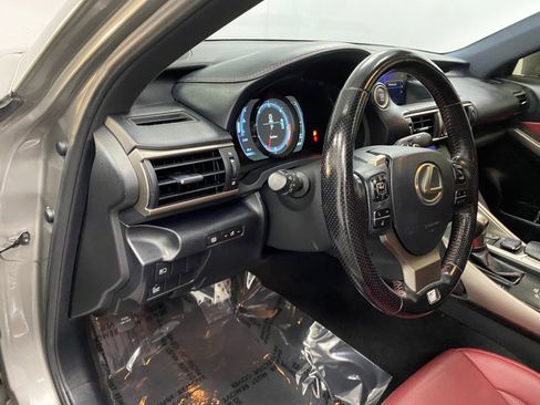 Used 2018 Lexus IS 300 F Sport image 35