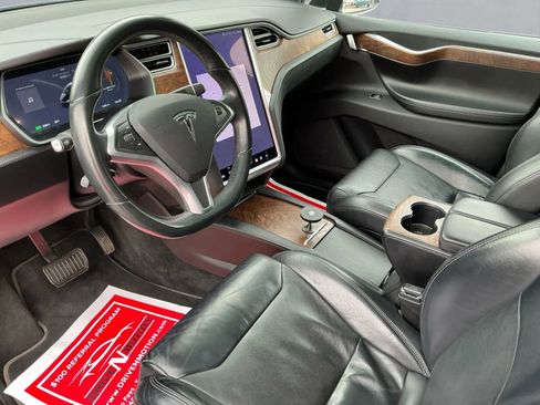 Used 2017 Tesla Model X 100D image 13