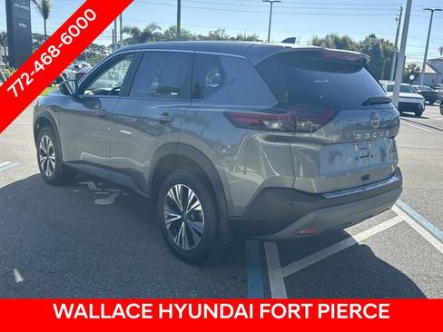 Used 2023 Nissan Rogue SV FWD image 11