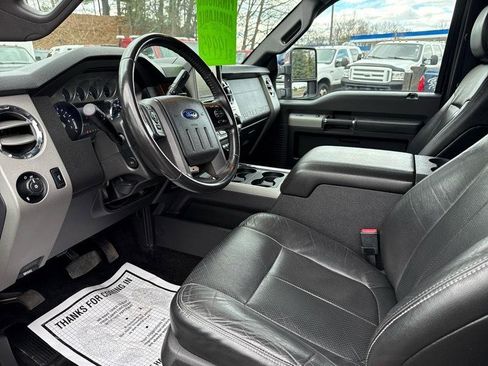 Used 2013 Ford F250 Lariat w/ Chrome Pkg AWD/4WD image 5