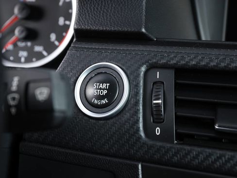 Used 2013 BMW M3 Coupe image 55