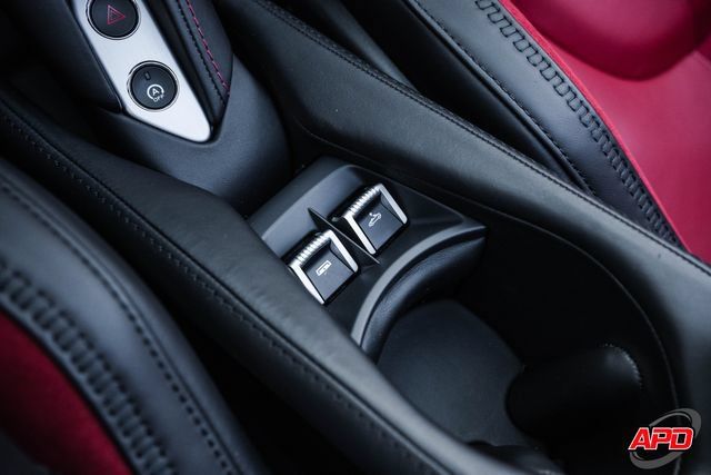Used 2024 McLaren 750S Spider RWD image 96