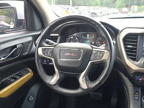 Used 2017 GMC Acadia Denali w/ Technology Package AWD/4WD image 43