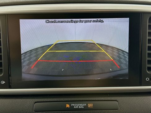 Used 2022 Kia Sportage LX FWD image 21