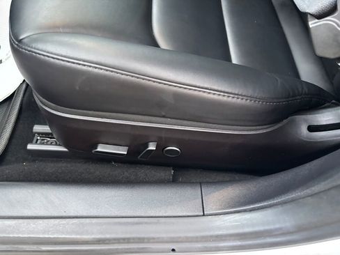 Used 2023 Tesla Model 3 Standard Range image 20