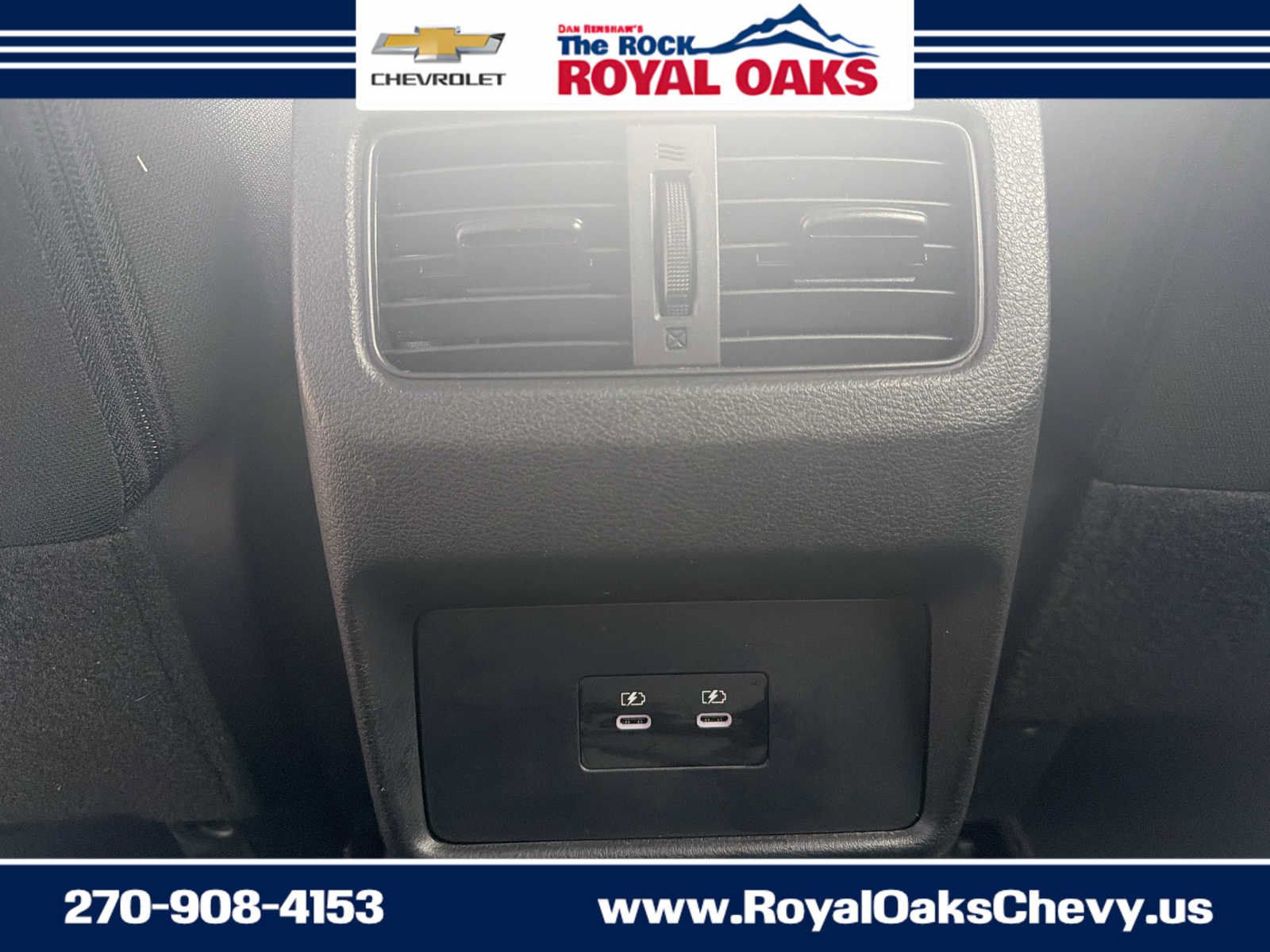 Used 2025 Nissan Rogue SV FWD image 25