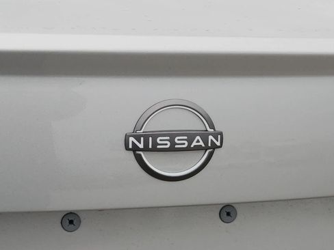 Used 2025 Nissan Versa SV w/ Trunk Package FWD image 15