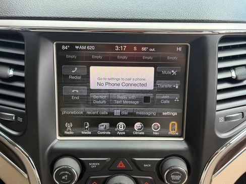 Used 2014 Jeep Grand Cherokee Limited w/ Luxury Group II AWD/4WD image 23