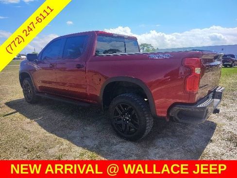 Used 2022 Chevrolet Silverado 1500 LT Trail Boss w/ LT Trail Boss Premium Package AWD/4WD image 6