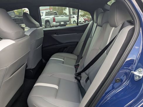 Used 2026 Toyota Camry SE w/ Multimedia Upgrade Package FWD image 13