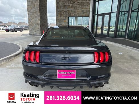 Used 2022 Ford Mustang GT Premium w/ Black Accent Package RWD image 6