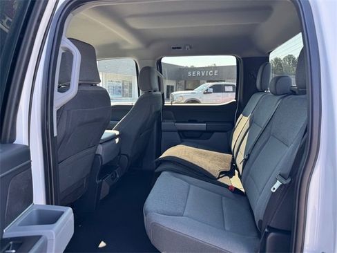 Used 2024 Ford F150 XLT image 11