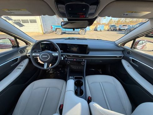 Used 2025 Hyundai Sonata SEL image 22